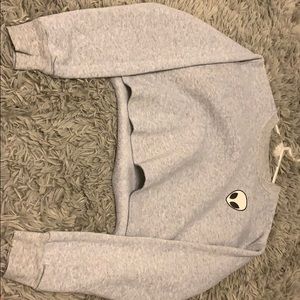 Gray alien cropped long sleeve , fleece